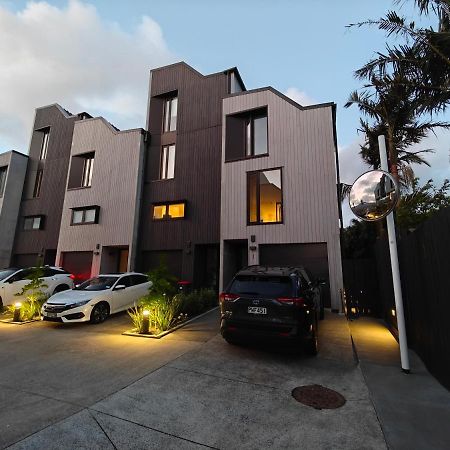 Private Room With Ensuite & Garden Epsom Auckland Ngoại thất bức ảnh