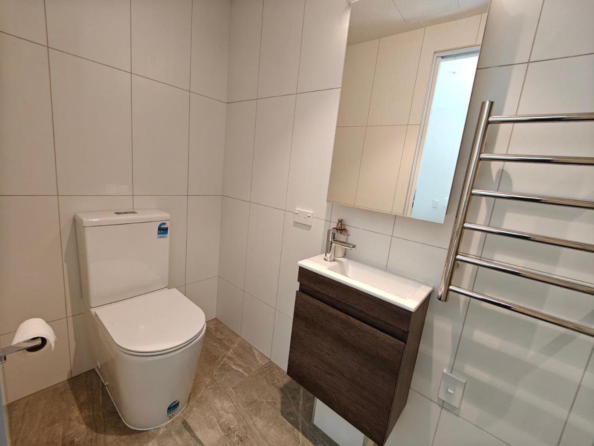 Private Room With Ensuite & Garden Epsom Auckland Ngoại thất bức ảnh