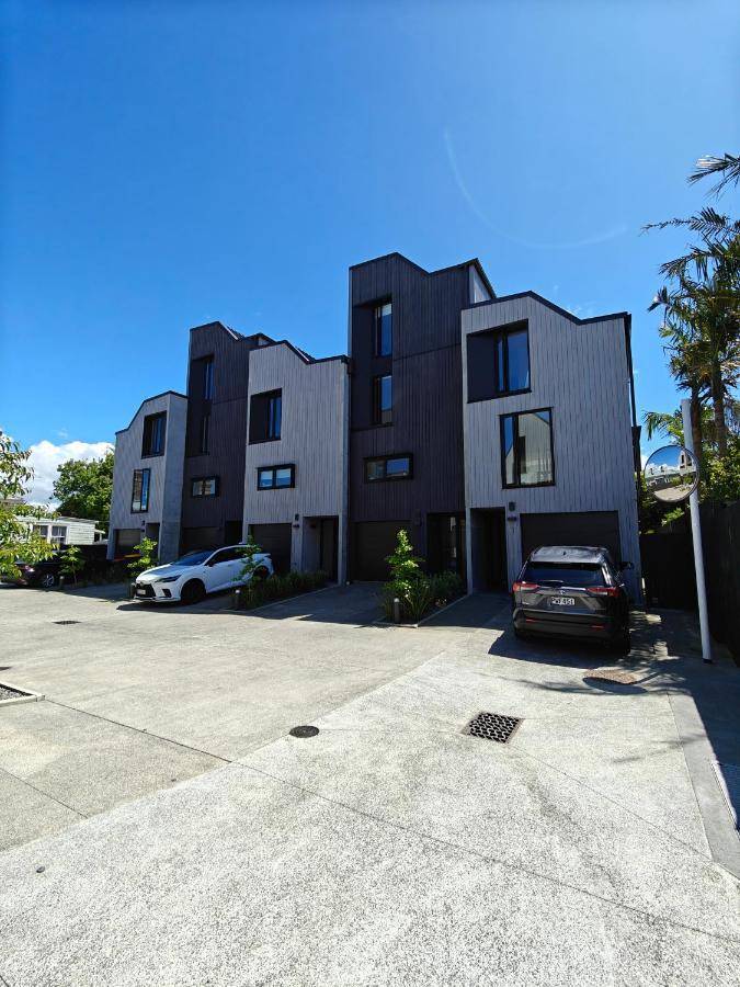 Private Room With Ensuite & Garden Epsom Auckland Ngoại thất bức ảnh